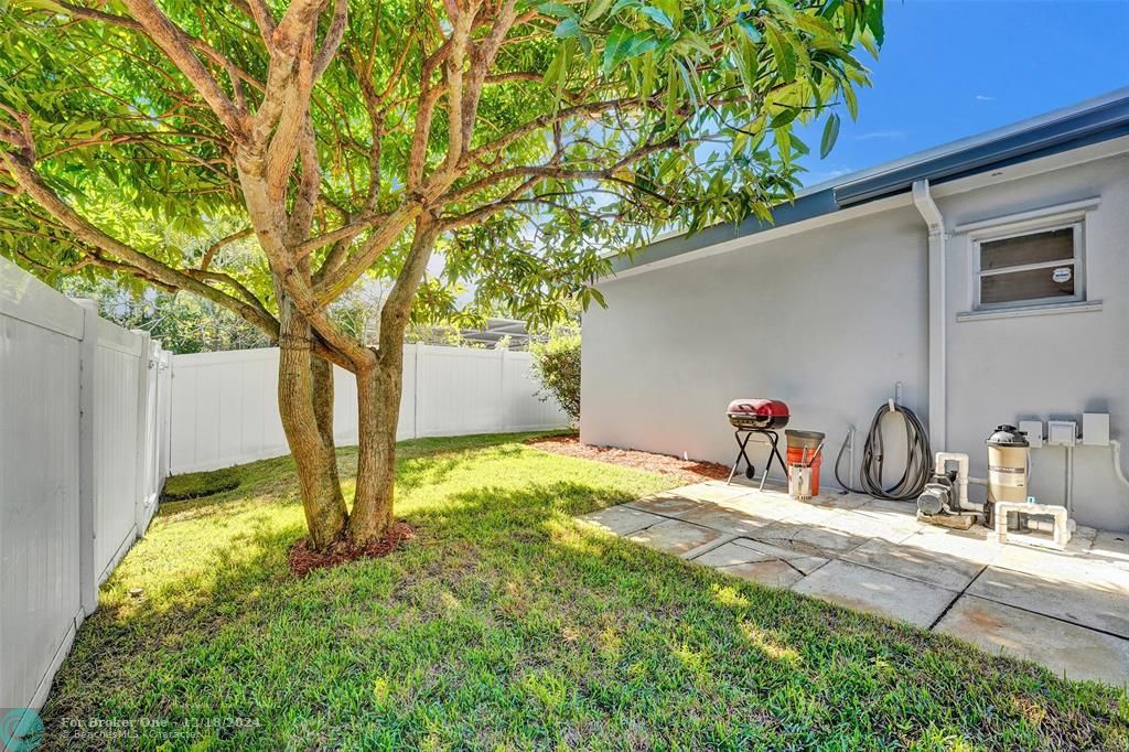 For Sale: $780,000 (3 beds, 2 baths, 1866 Square Feet)