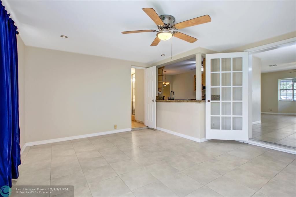 For Sale: $650,000 (4 beds, 2 baths, 1909 Square Feet)