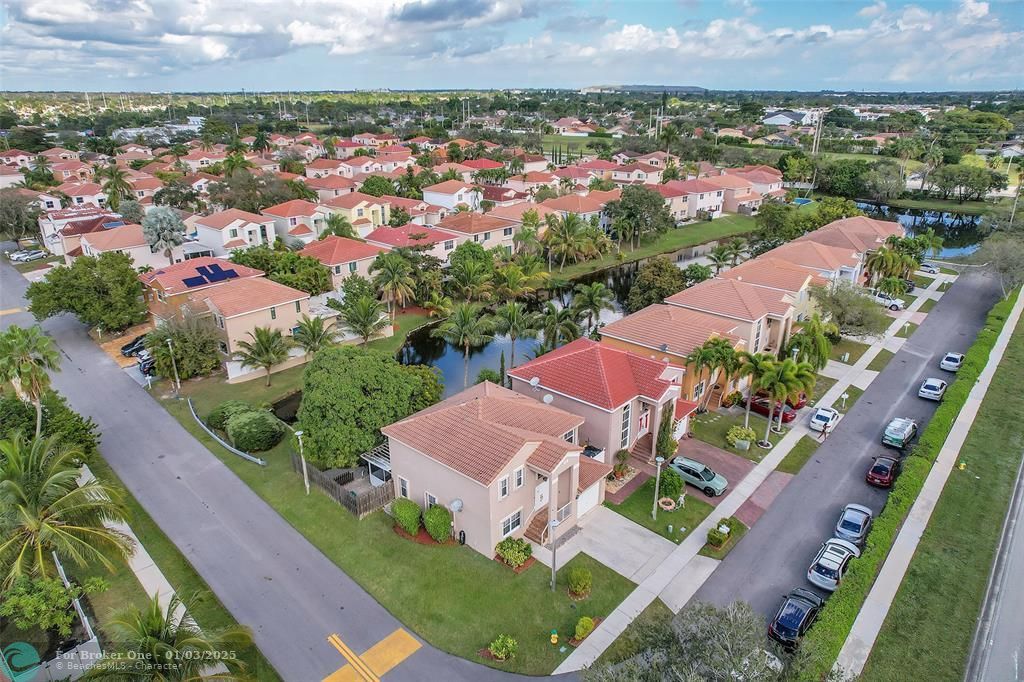 For Sale: $524,999 (3 beds, 2 baths, 1844 Square Feet)