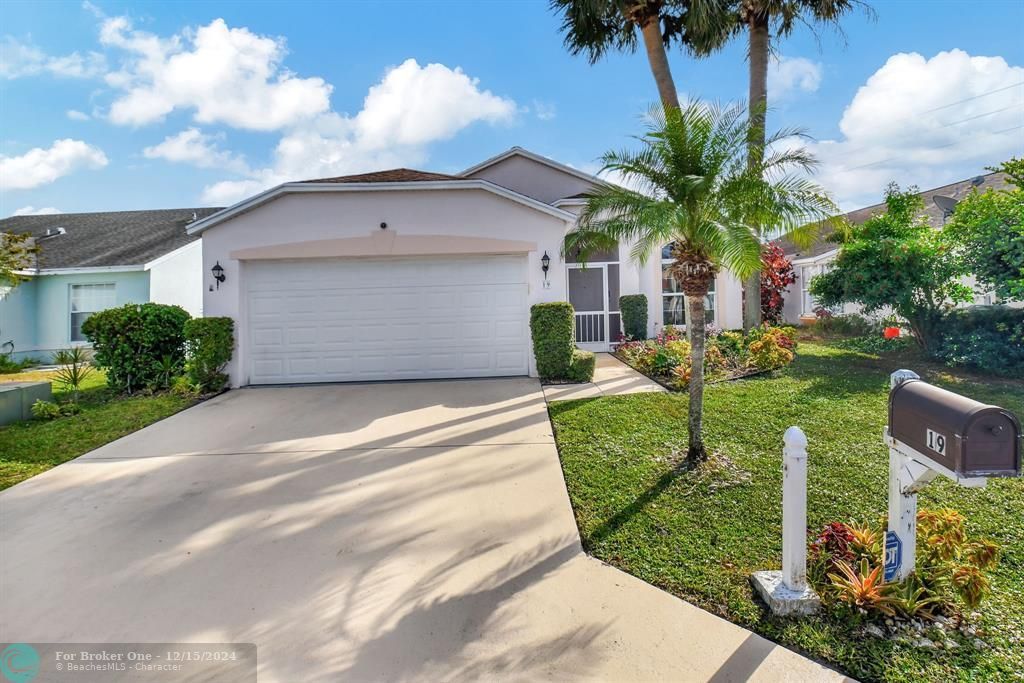 For Sale: $450,000 (3 beds, 2 baths, 1515 Square Feet)