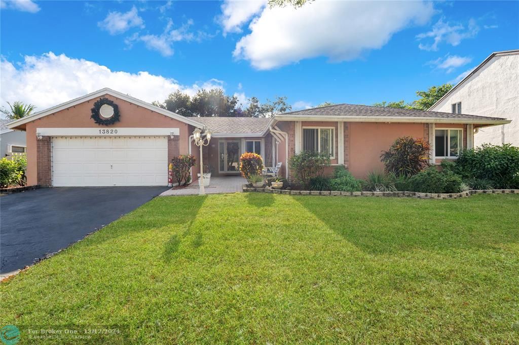 For Sale: $740,000 (4 beds, 2 baths, 1908 Square Feet)