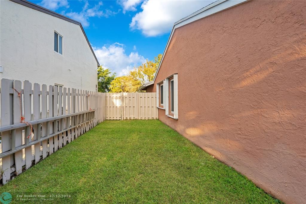 For Sale: $740,000 (4 beds, 2 baths, 1908 Square Feet)