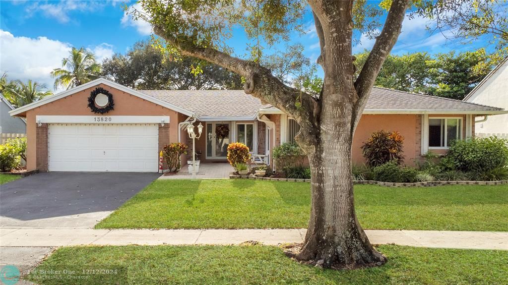 For Sale: $740,000 (4 beds, 2 baths, 1908 Square Feet)