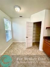 For Rent: $3,200 (4 beds, 3 baths, 2160 Square Feet)