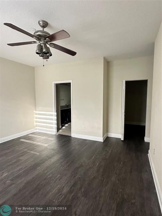 For Rent: $3,200 (2 beds, 2 baths, 1254 Square Feet)