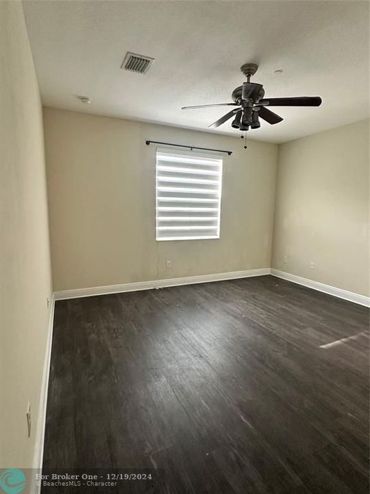 For Rent: $3,200 (2 beds, 2 baths, 1254 Square Feet)