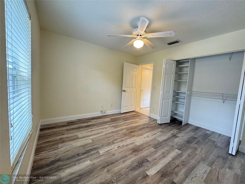 For Rent: $4,100 (3 beds, 2 baths, 1510 Square Feet)