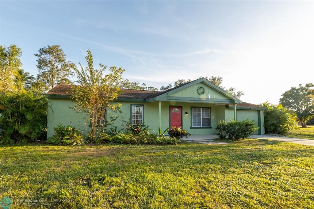 For Sale: $339,000 (3 beds, 2 baths, 1320 Square Feet)