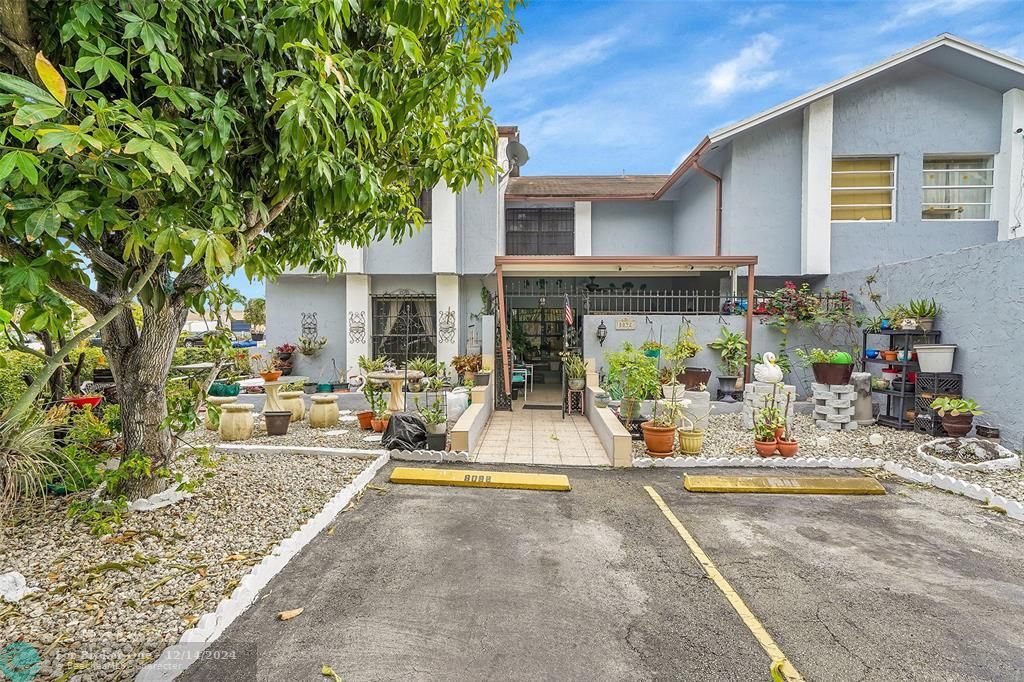 En Venta: $315,000 (2 camas, 1 baños, 1095 Pies cuadrados)