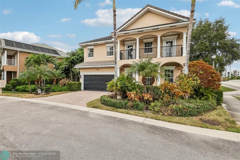 For Sale: $1,250,000 (4 beds, 4 baths, 3376 Square Feet)