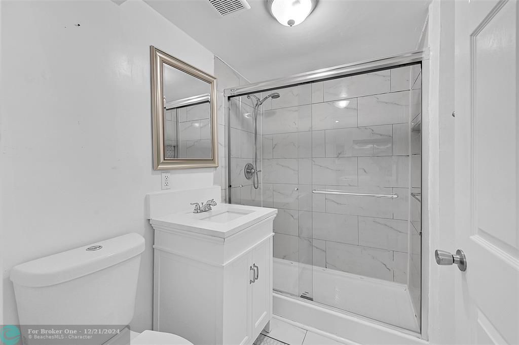 For Sale: $3,300 (3 beds, 2 baths, 1616 Square Feet)