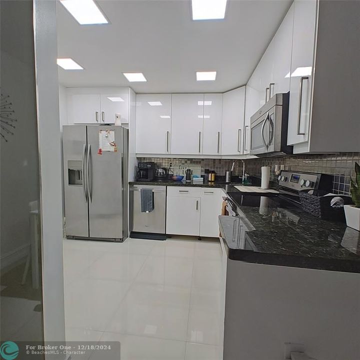 En Venta: $250,000 (1 camas, 1 baños, 766 Pies cuadrados)