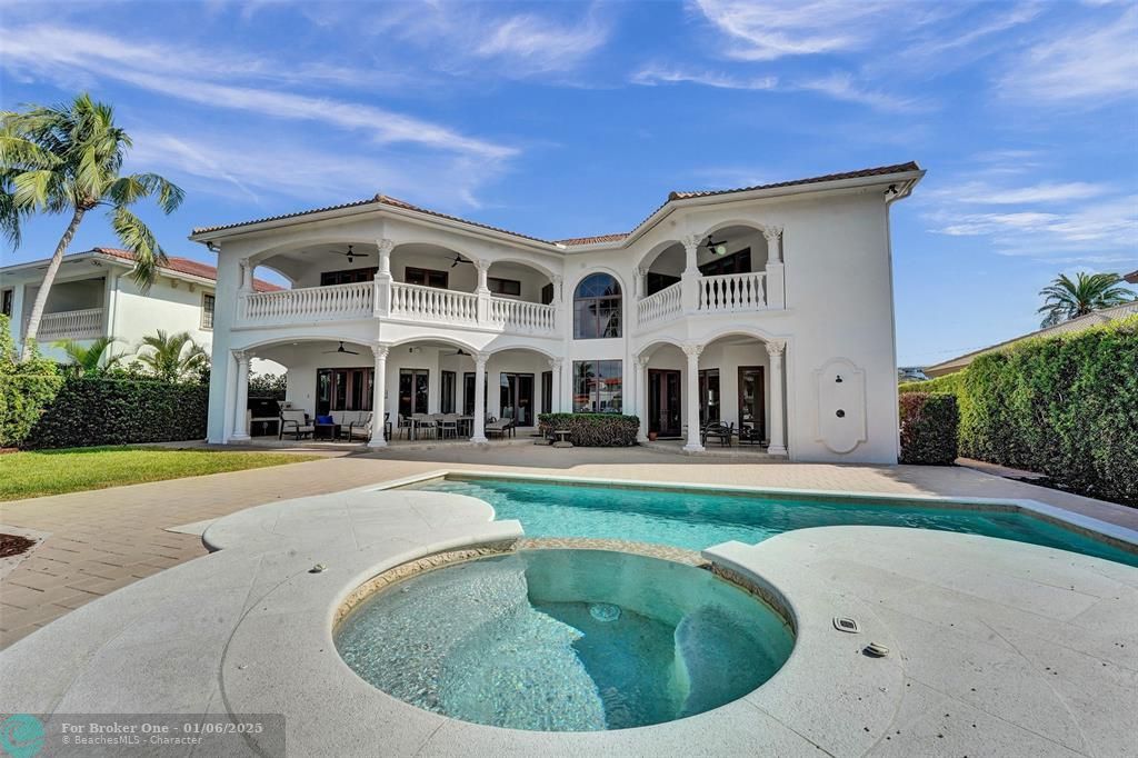 For Sale: $6,199,000 (7 beds, 7 baths, 5660 Square Feet)