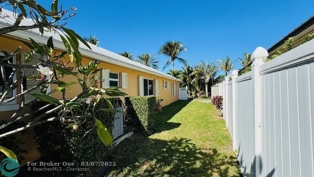 En Venta: $3,499,800 (4 camas, 4 baños, 3036 Pies cuadrados)