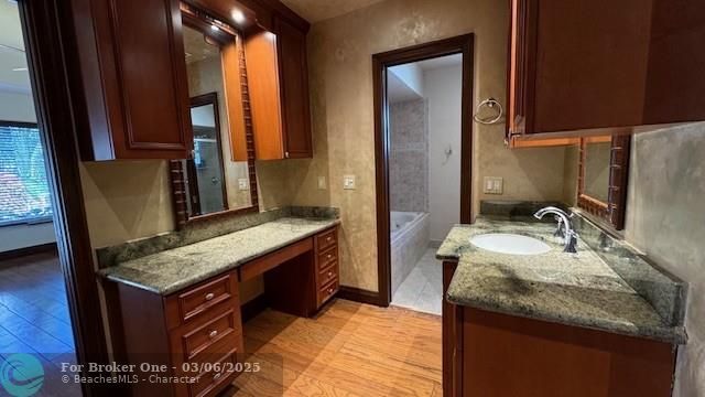 En Venta: $3,499,800 (4 camas, 4 baños, 3036 Pies cuadrados)