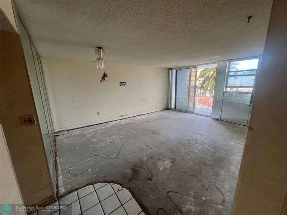 En Venta: $220,000 (1 camas, 1 baños, 850 Pies cuadrados)