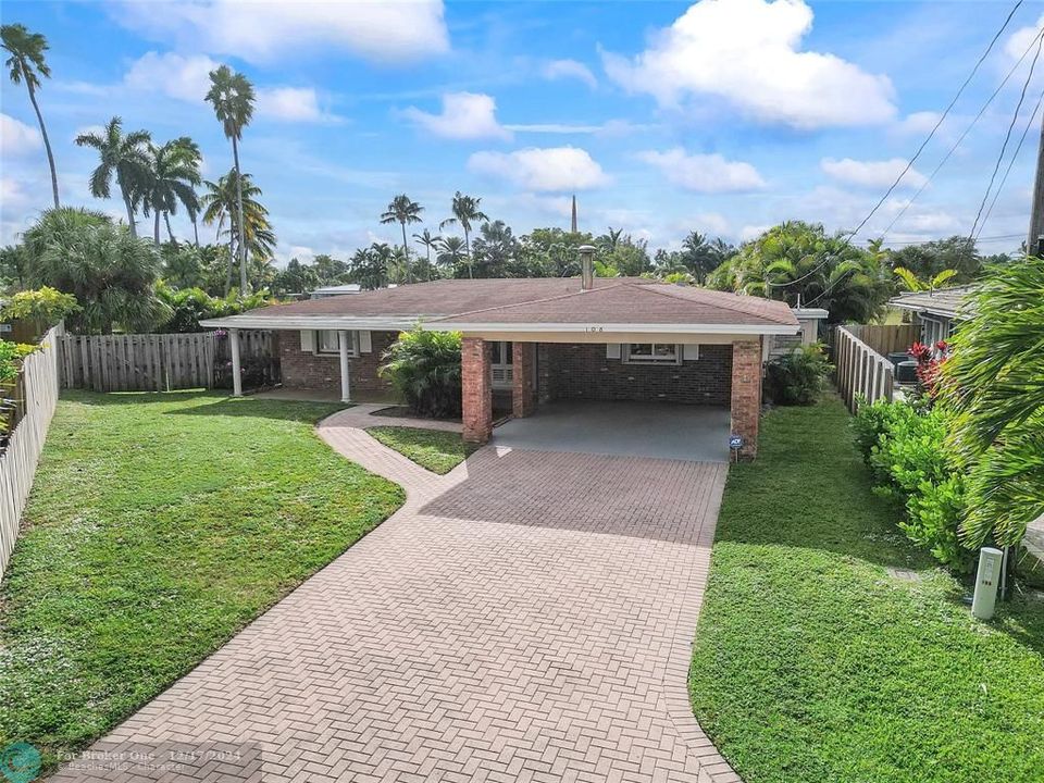 For Sale: $959,000 (3 beds, 2 baths, 1228 Square Feet)