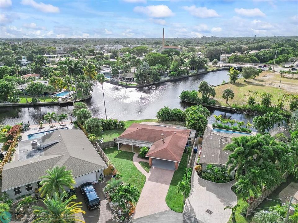 For Sale: $959,000 (3 beds, 2 baths, 1228 Square Feet)