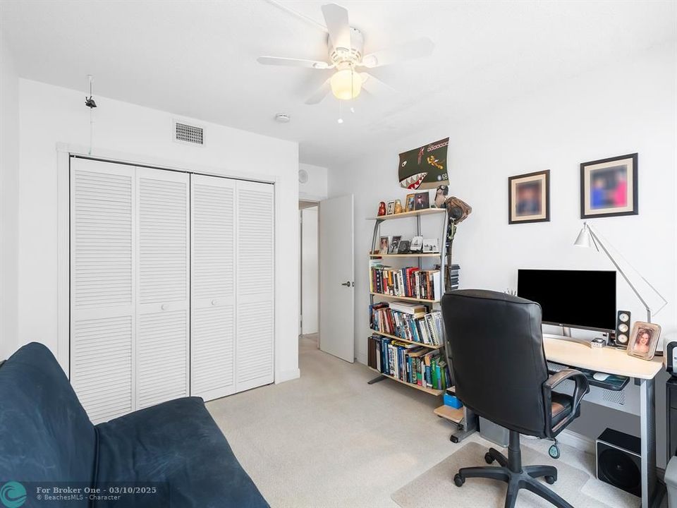 For Sale: $549,500 (2 beds, 2 baths, 1190 Square Feet)