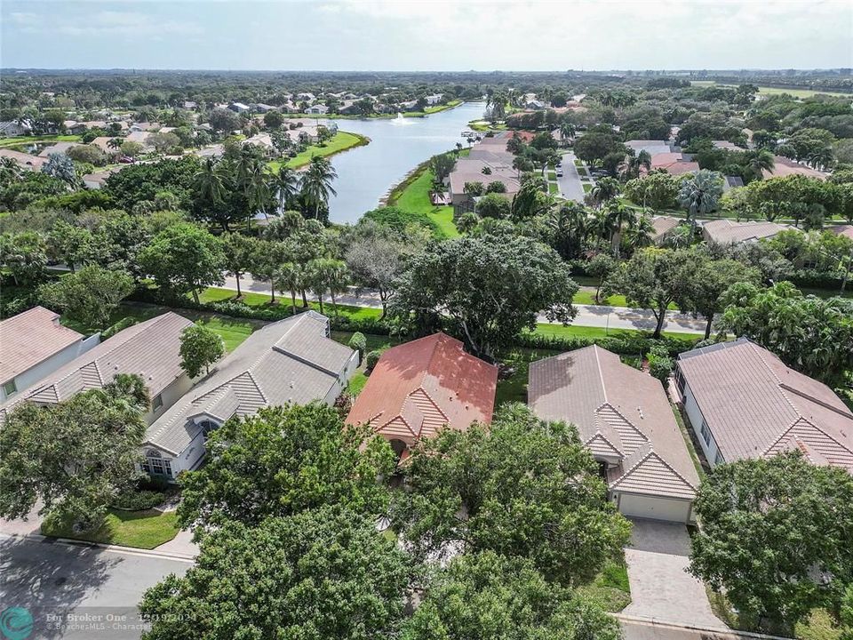 For Sale: $615,000 (3 beds, 2 baths, 1852 Square Feet)