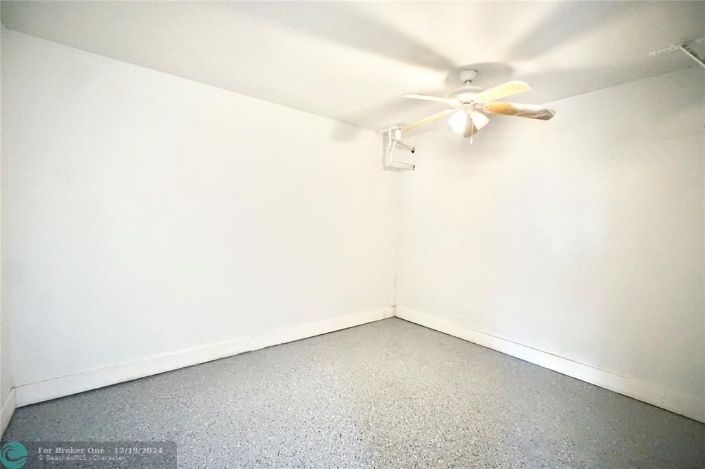 For Rent: $3,500 (3 beds, 2 baths, 1529 Square Feet)