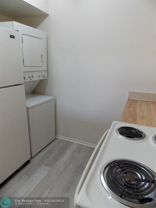 For Rent: $1,750 (2 beds, 2 baths, 754 Square Feet)