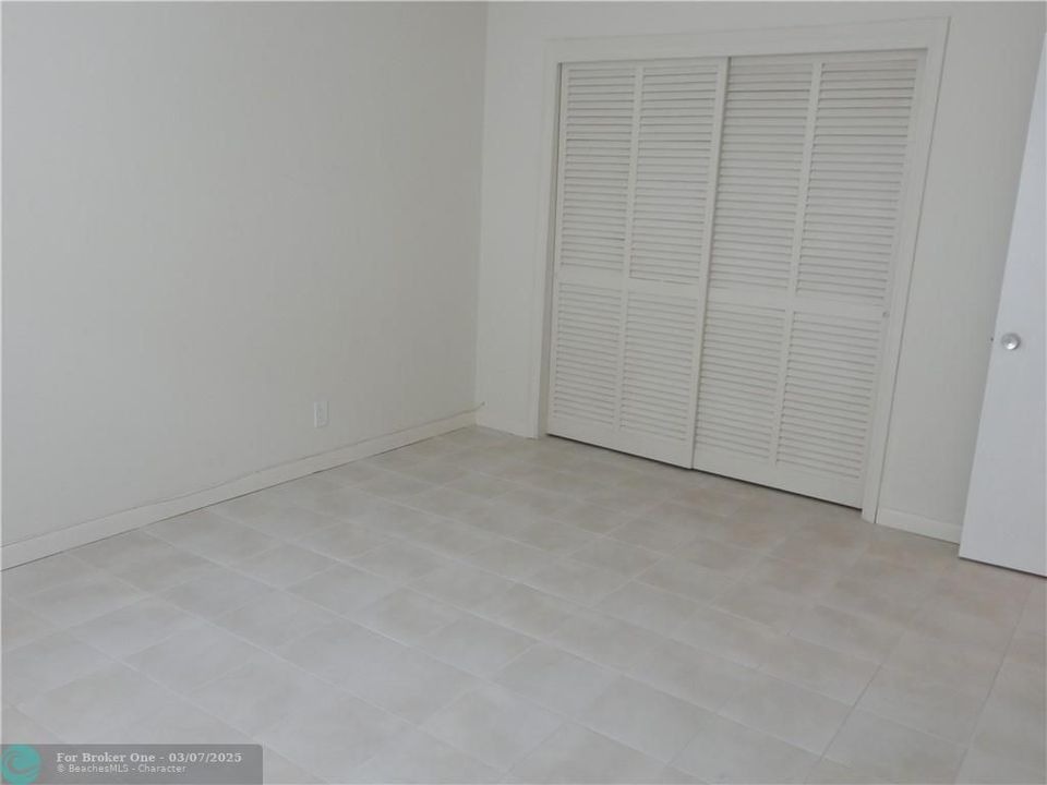 For Rent: $1,600 (1 beds, 1 baths, 650 Square Feet)