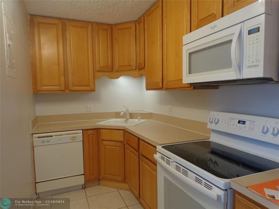 For Rent: $1,835 (1 beds, 1 baths, 0 Square Feet)