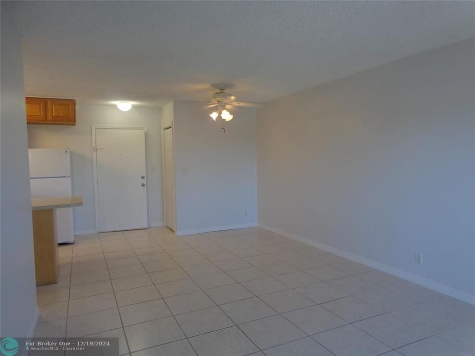 For Rent: $1,835 (1 beds, 1 baths, 0 Square Feet)