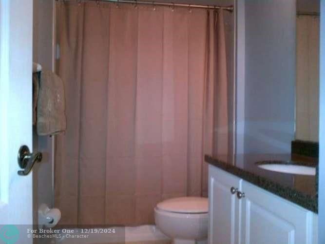 For Rent: $2,950 (2 beds, 2 baths, 1008 Square Feet)