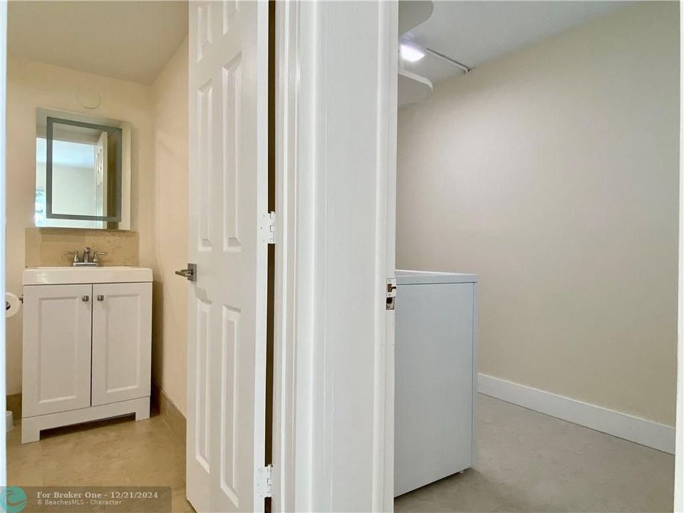 For Sale: $2,595 (3 beds, 2 baths, 1178 Square Feet)