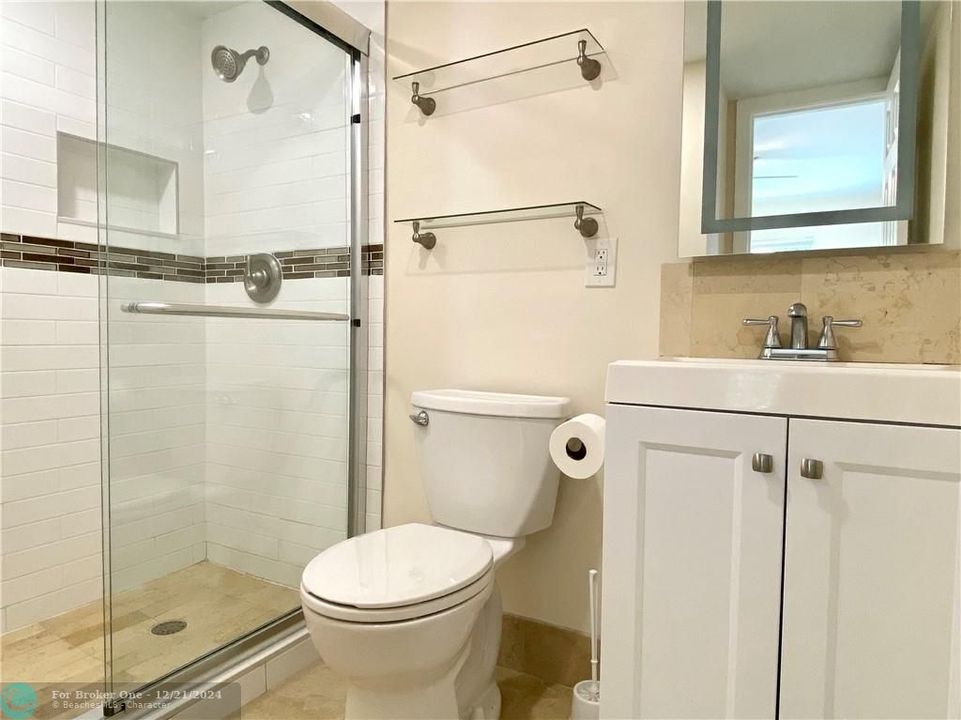 For Sale: $2,595 (3 beds, 2 baths, 1178 Square Feet)