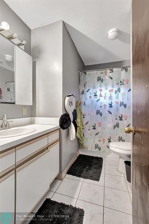 For Sale: $465,000 (3 beds, 2 baths, 1483 Square Feet)