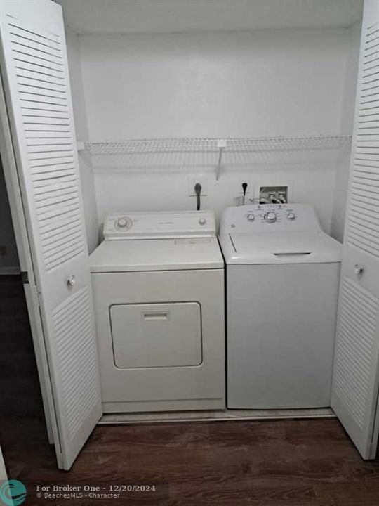 For Rent: $1,750 (1 beds, 1 baths, 862 Square Feet)