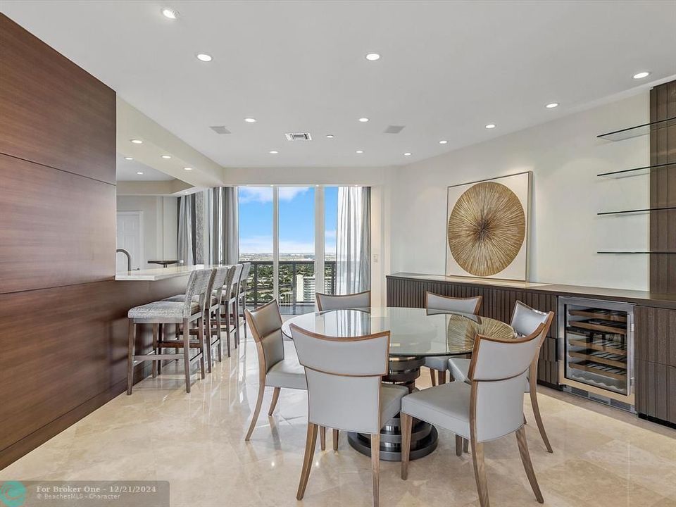 For Sale: $2,199,000 (2 beds, 2 baths, 2100 Square Feet)