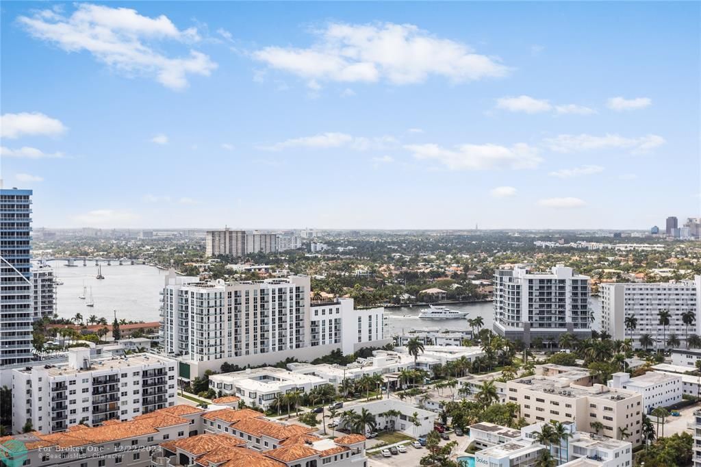 For Sale: $1,150,000 (2 beds, 2 baths, 1113 Square Feet)