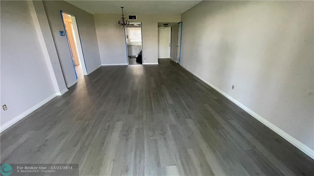 For Rent: $1,900 (2 beds, 2 baths, 1166 Square Feet)