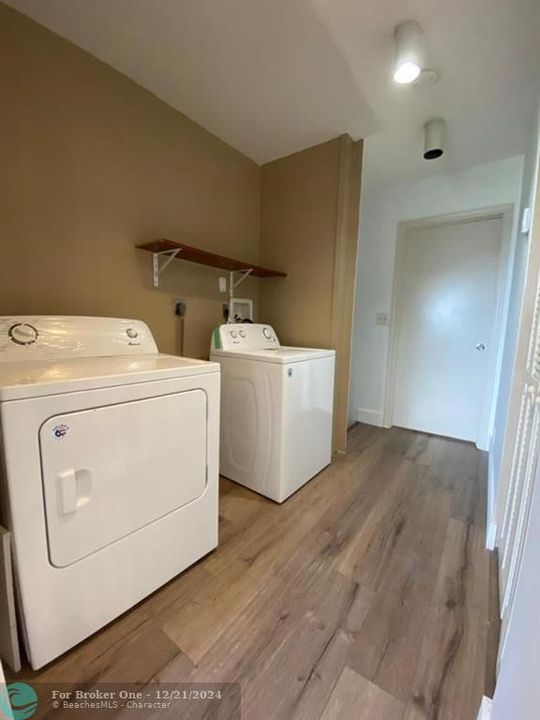 For Rent: $2,500 (2 beds, 2 baths, 1224 Square Feet)