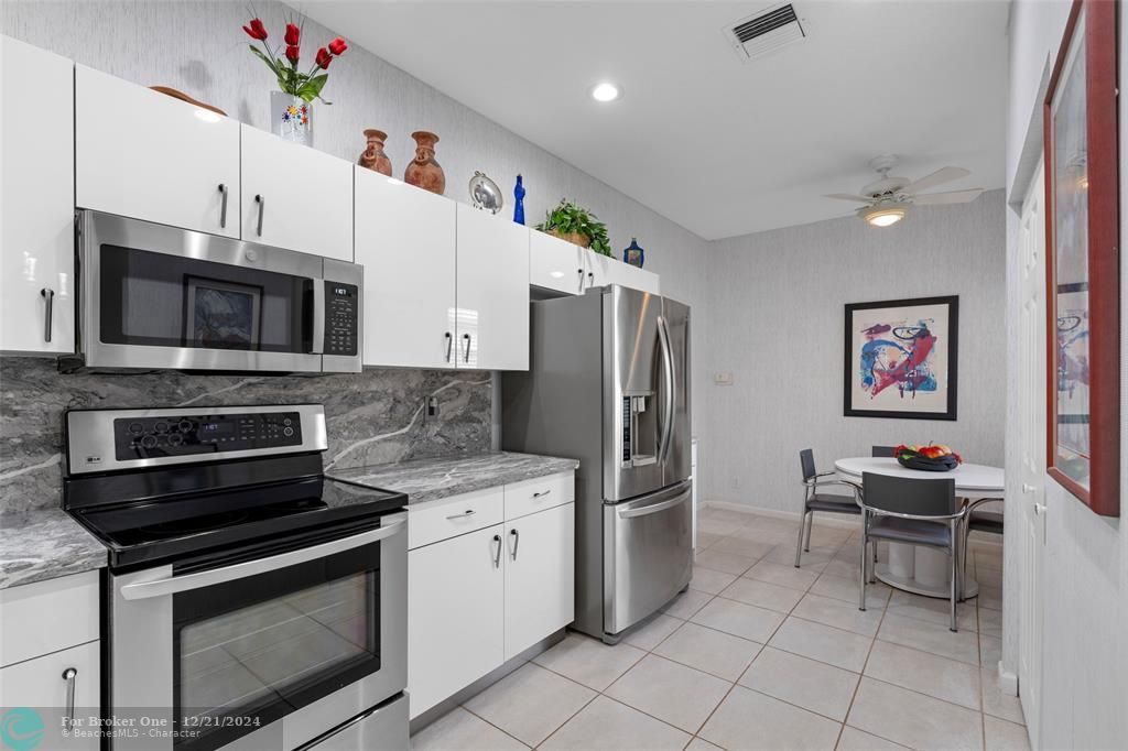 For Sale: $499,000 (3 beds, 2 baths, 1791 Square Feet)