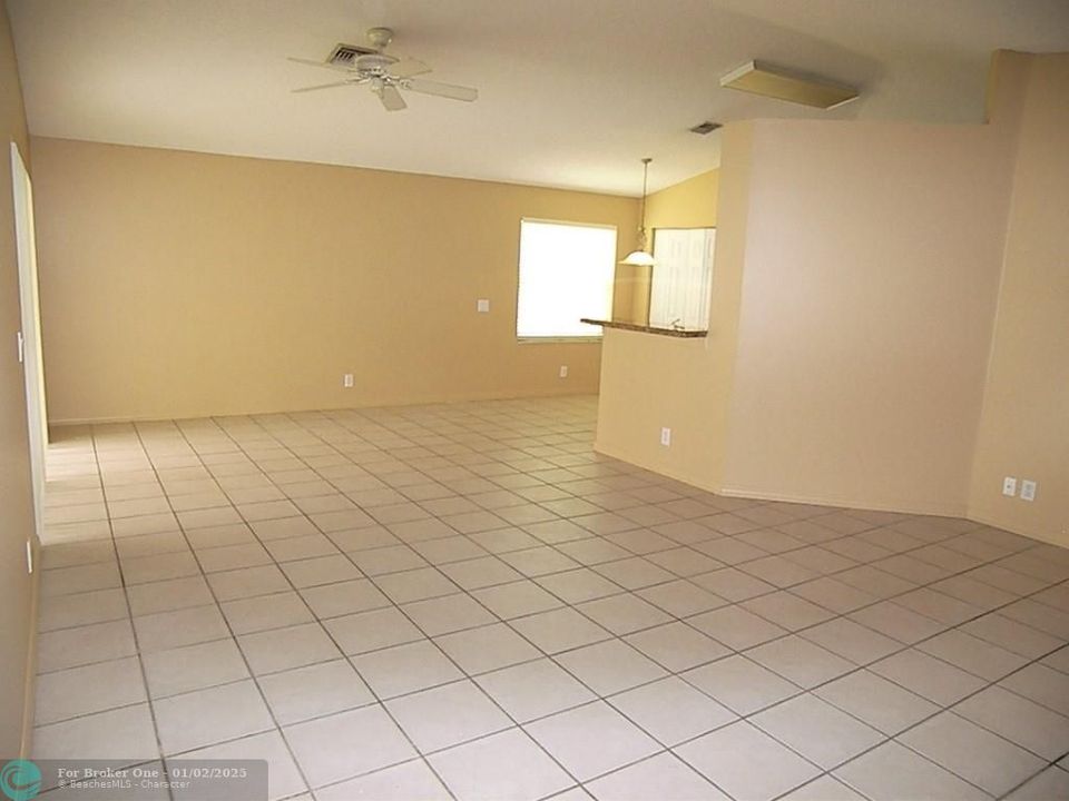 For Rent: $3,100 (2 beds, 2 baths, 1153 Square Feet)