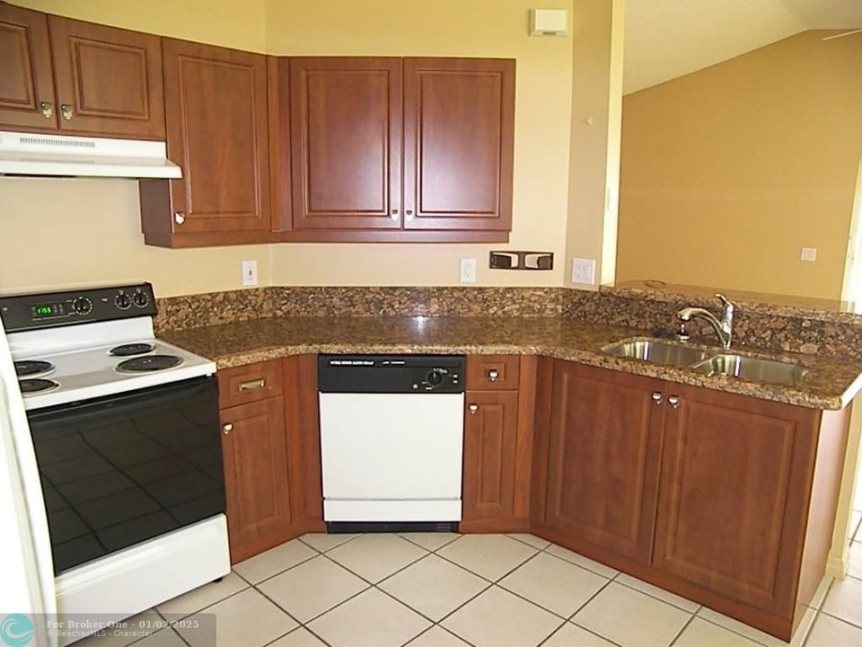 For Rent: $3,100 (2 beds, 2 baths, 1153 Square Feet)