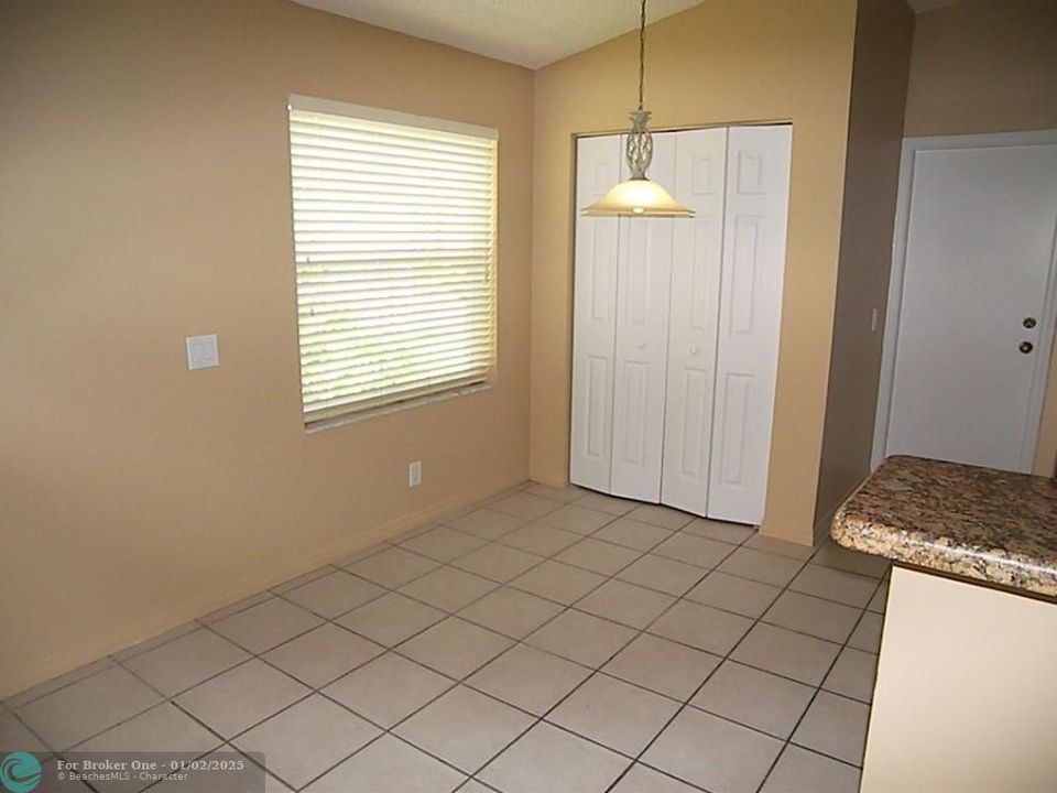 For Rent: $3,100 (2 beds, 2 baths, 1153 Square Feet)