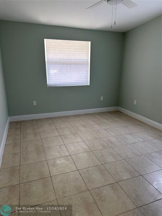 For Rent: $2,800 (3 beds, 2 baths, 1062 Square Feet)