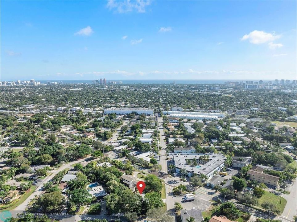 For Sale: $990,000 (3 beds, 2 baths, 1643 Square Feet)