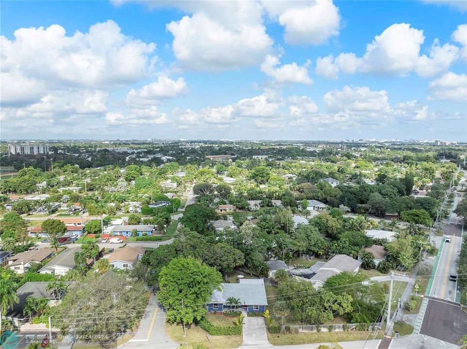 For Sale: $990,000 (3 beds, 2 baths, 1643 Square Feet)