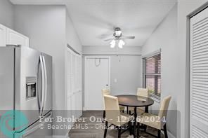 For Rent: $2,500 (2 beds, 2 baths, 1374 Square Feet)