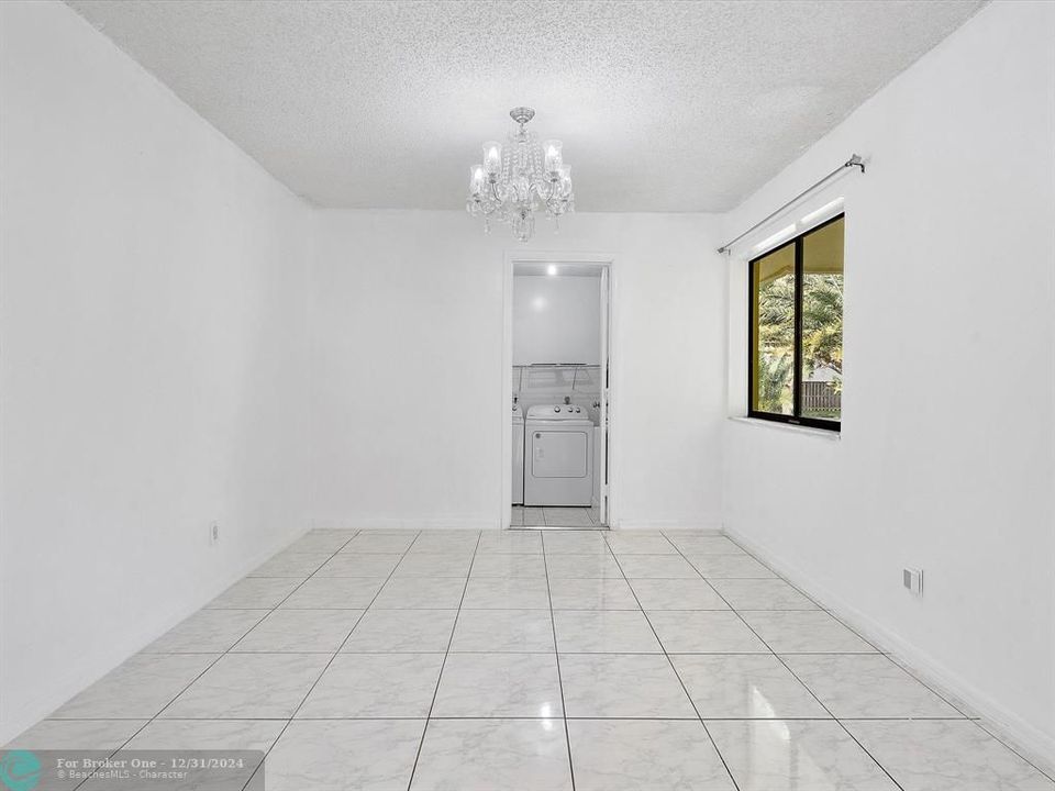 For Rent: $3,400 (3 beds, 2 baths, 1570 Square Feet)