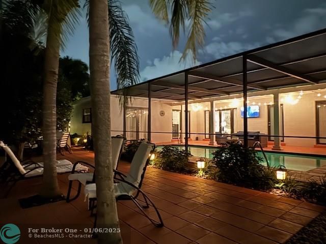 En Venta: $799,000 (3 camas, 2 baños, 1782 Pies cuadrados)