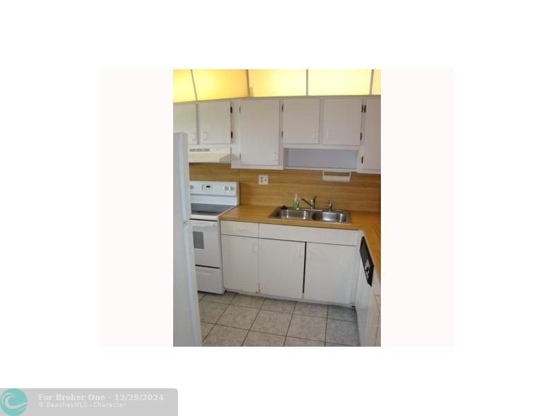 For Rent: $2,000 (2 beds, 2 baths, 0 Square Feet)