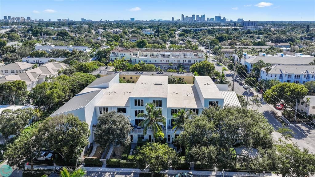 For Sale: $695,000 (3 beds, 2 baths, 1936 Square Feet)